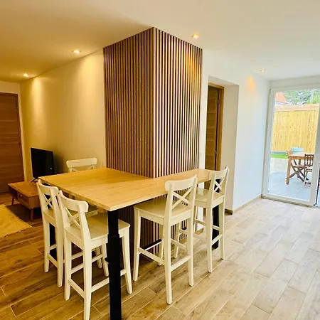 Hébergement de vacances Maison De A 900m De La