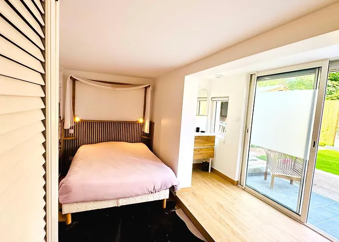 Hébergement de vacances Maison De à 900m De La *